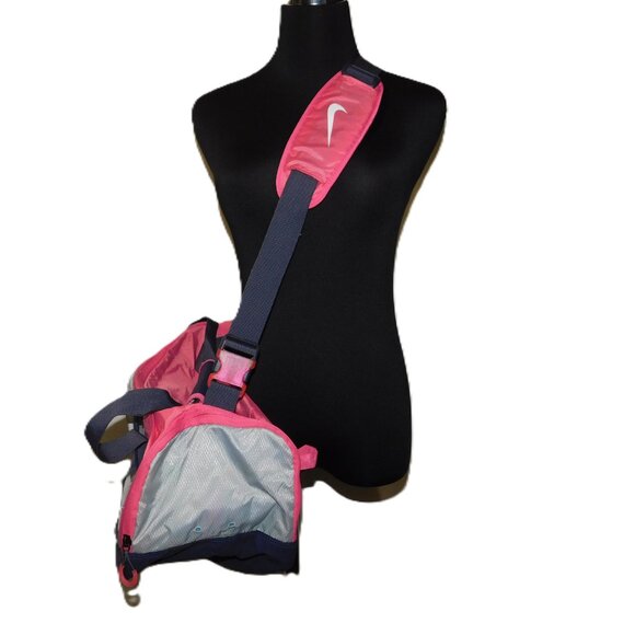 Nike Varsity Girl 2.0 Duffle Bag Gym Gear Sports Shoulder Strap Pink Blue Gray - Picture 2 of 11